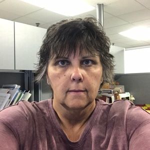 Meet your Posher, Debbie